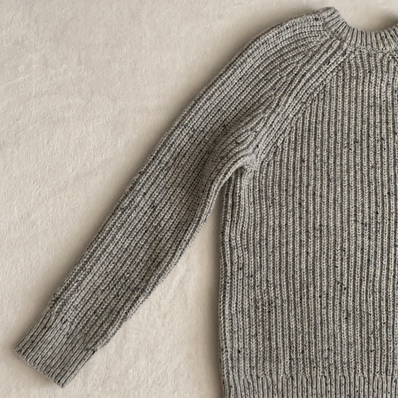 Gap | 2022 Donegal Chunky Rib Knit Wool Blend Crewneck Sweater Light Gray (S) - Picture 12 of 16